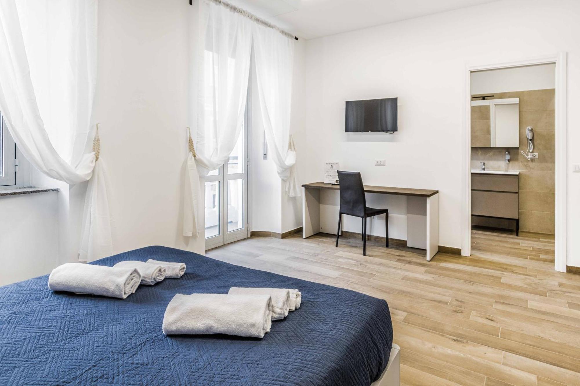 La Perla Rooms Сароно Екстериор снимка